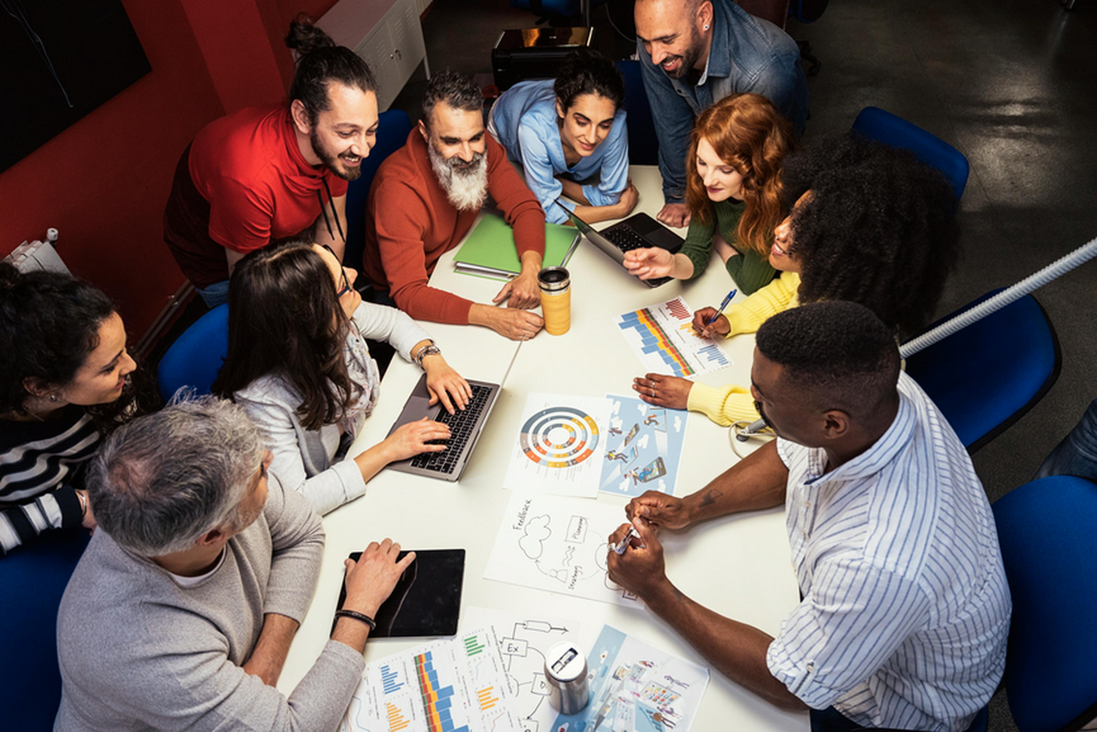 Cover Image for Engineering managers as strong peer-team